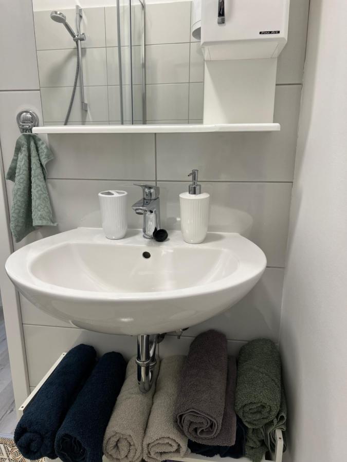 Om Yoga Center Apartment Slovenska Bistrica Bagian luar foto